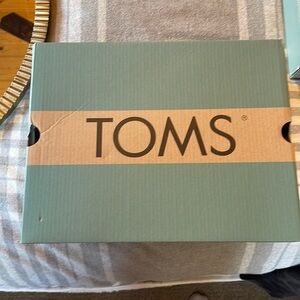 Brand new never been worn